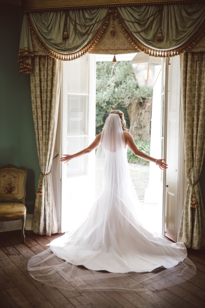 Jamie Breibart and Danny Hernandez's wedding at the William Aiken House in Charleston SC. wedding photography by amelia + dan, charleston, wedding photos, modern wedding photographer, photojournalis