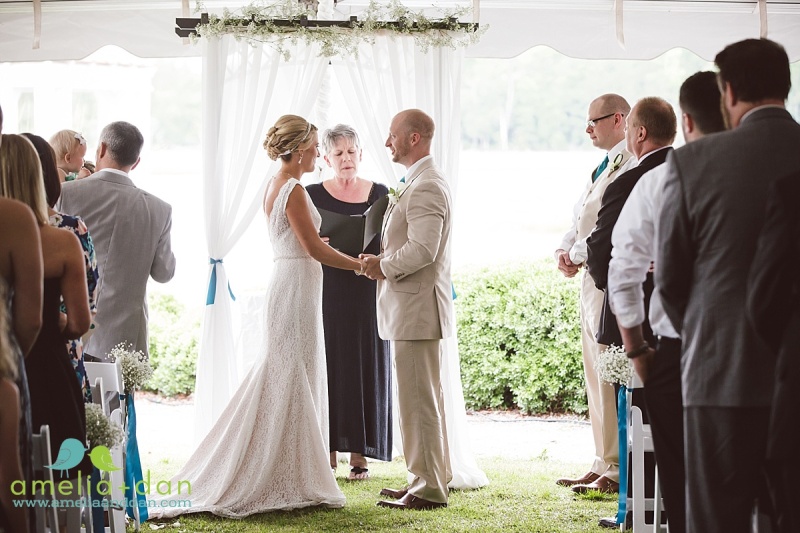 Kelley Locklin + Brooks Bradley's wedding at the Creek Club at I'On in Mt. Pleasant SC. Charleston wedding photographer, wedding photographer charleston sc, modern vintage photography, amelia + dan, 8